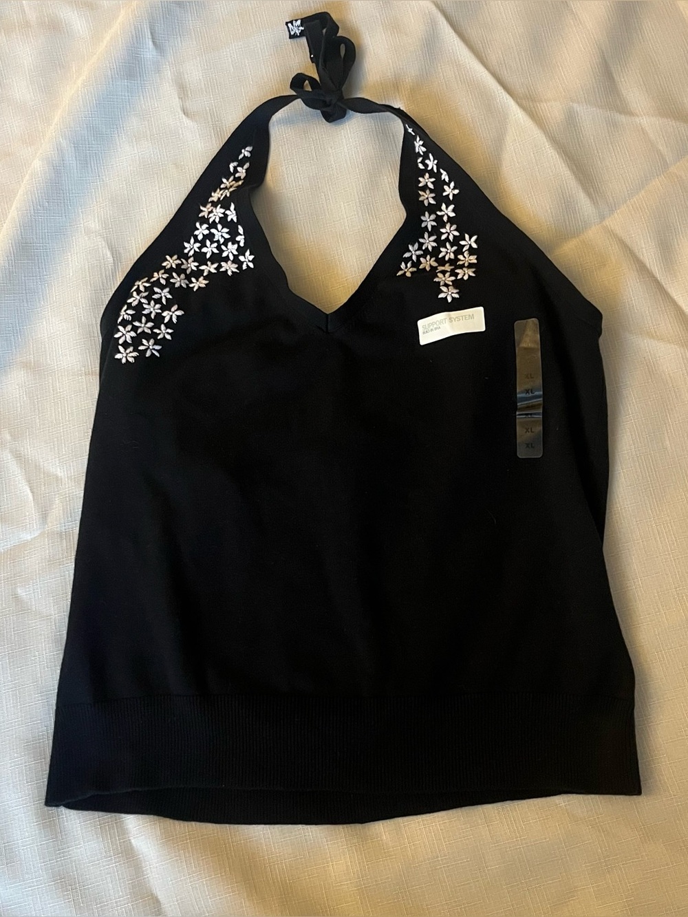 Gap embroidered black and white halter top with built in bra XL NWT